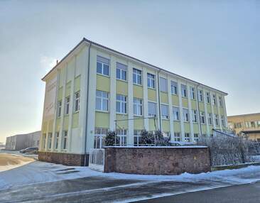 Vielfältig nutzbare Gewerbefläche mit ca. 400 m² in Meißen zur Miete