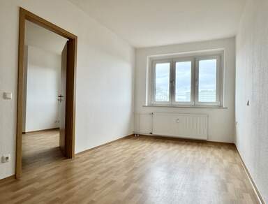 Gepflegte 2-Raumwohnung mit Balkon und Weitblick in Dresden Löbtau mieten!