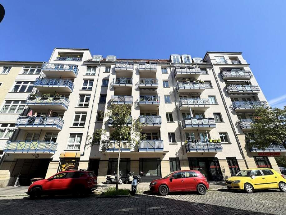 Straßenansicht