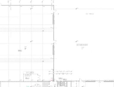 Ebenerdig befahrbare Hallenfläche + Freiflächen in Radeberg zur Miete!