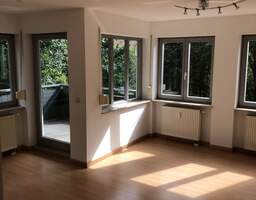 3 Zimmerwohnung mit großen Balkon & Stellplatz zum Kauf | vermietet | nahe Zwickau