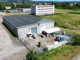 Kalthalle mit ca. 900 m² & Freifläche zur MIETE + Dresden Sporbitz + befahrbare Lagerhalle