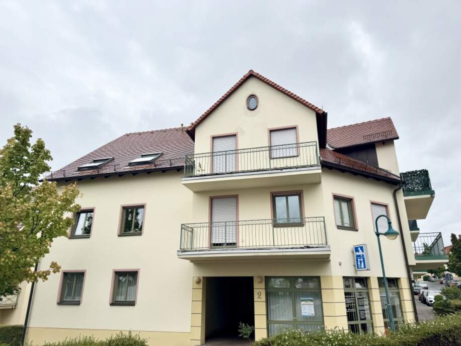 Straßenansicht