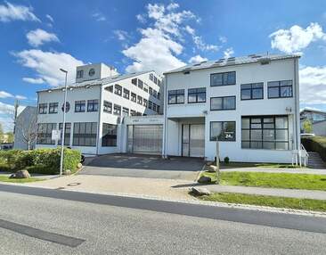 Vielseitige Lagerfläche | 900 m² in Kesselsdorf mit bester Autobahnanbindung zur Miete!