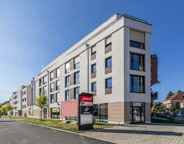 Beste Sichtbarkeit | Rund 300 m² Gewerbefläche mit großer Schaufensterfront in Dresden
