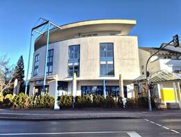 Helle Bürofläche - ca. 97 m² - mit guter Anbindung ab sofort in Coswig zur Miete!