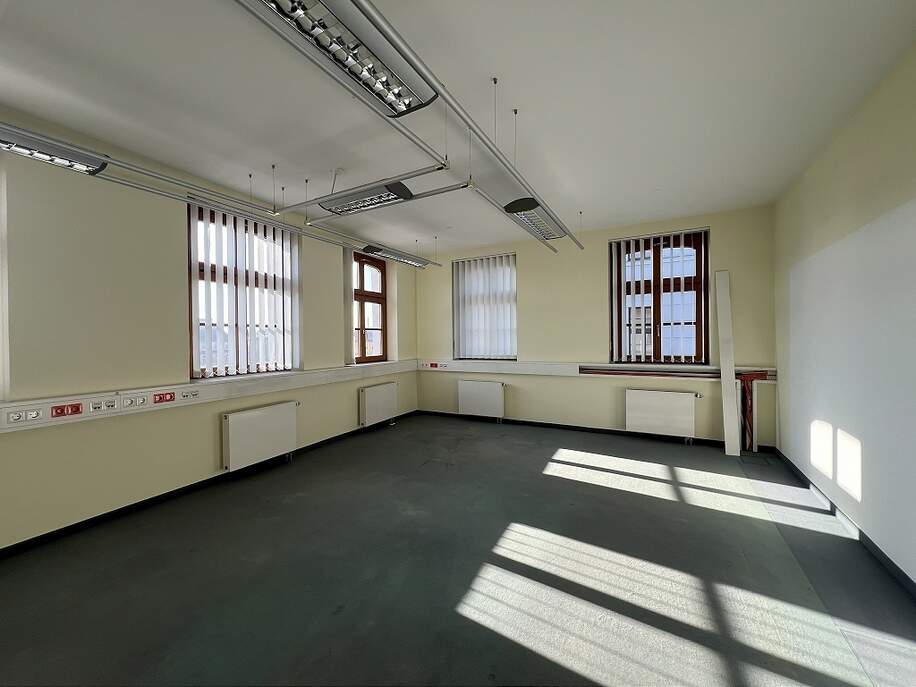 Büro im OG