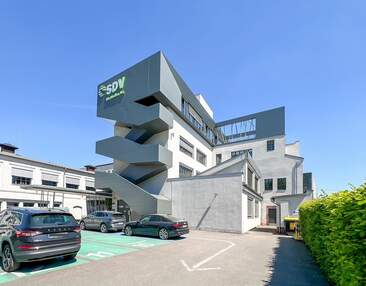 Ab sofort! Moderne Lager- und Produktionsflächen in saniertem Industriegebäude