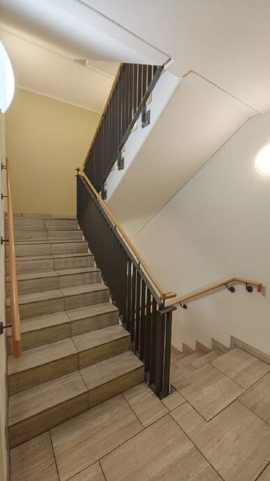 gepflegtes Treppenhaus
