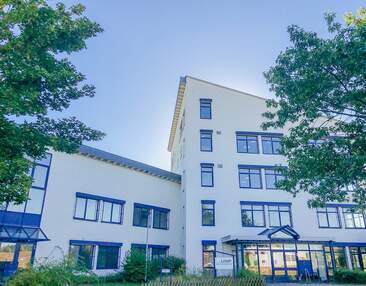 Zur Miete: Bürohaus mit ca. 1.167 m² Nutzfläche im Gewerbegebiet Sonnenstein