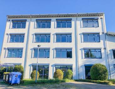 Bürohaus mit ca. 2.300 m² Nutzfläche im Gewerbegebiet Sonnenstein zur Miete