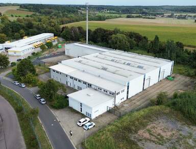 Lager- und Produktionsflächen direkt an der S177 und S81 - unweit der Halbleiterindustrie - zum Kauf!
