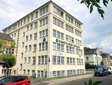 Indivuduell nutzbare Gewerbefläche | 840 m² in Dresden Niedersedlitz zur Miete