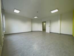 Markranstädt | ca. 211 m² Bürofläche/Praxis ab sofort zur Miete