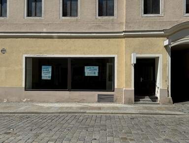 Nahe Marktplatz in Großenhain | ca. 180 m² vielseitig nutzbare Gewerbefläche zur Miete