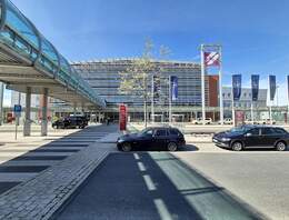 Flughafen Dresden ++ Kleines Büro im Flughafen Terminal zur Miete!