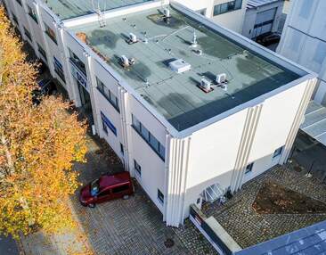 Kleines Bürohaus mit rund 300 m² und AUßenbereich in zentraler Lage zur Miete!