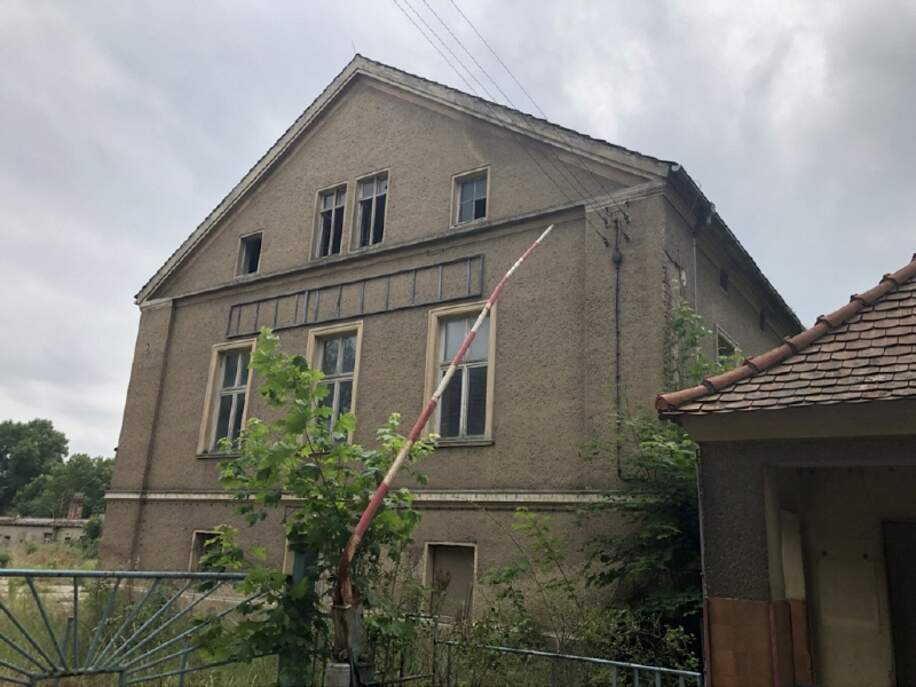 Haus 1