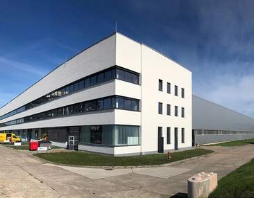 ca. 260 m² | ebenerdig befahrbare Lager- / Produktionshalle in DD-Ost zur Miete!