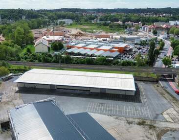 Ab SOFORT | 2.200 m² Hallenfläche in Meißen | nahe der B101 zur Miete