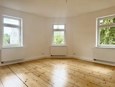 ++ sanierte 4-Raumwohnung in ruhiger Lage ++
