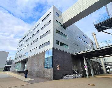 Repräsentative Gewerbefläche mit ca. 1.150 m² in Freiberg zur Miete!