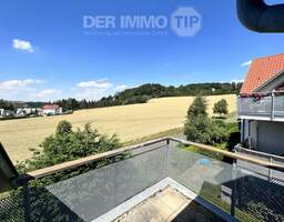 Einmaliger Ausblick | Vermietete 3 Zimmerwohnung mit Balkon nahe Zwickau zum Kauf