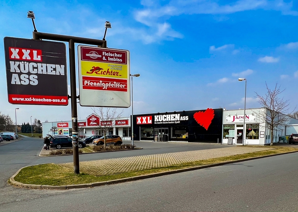 Frequentiertes Einkaufsareal in Dresden Weißig | ca. 900 m² Laden in Top Lage