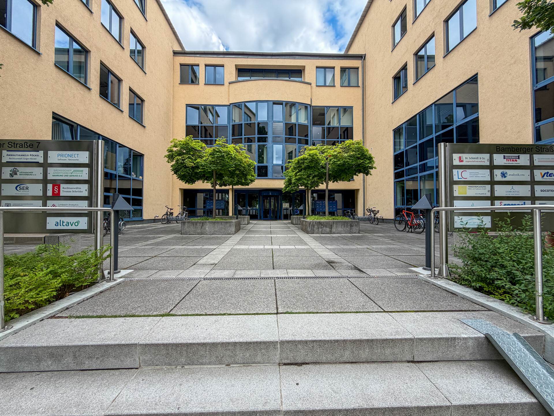 In Zentrum- und Uninähe | ca. 630 m² Bürofläche in Dresden Plauen